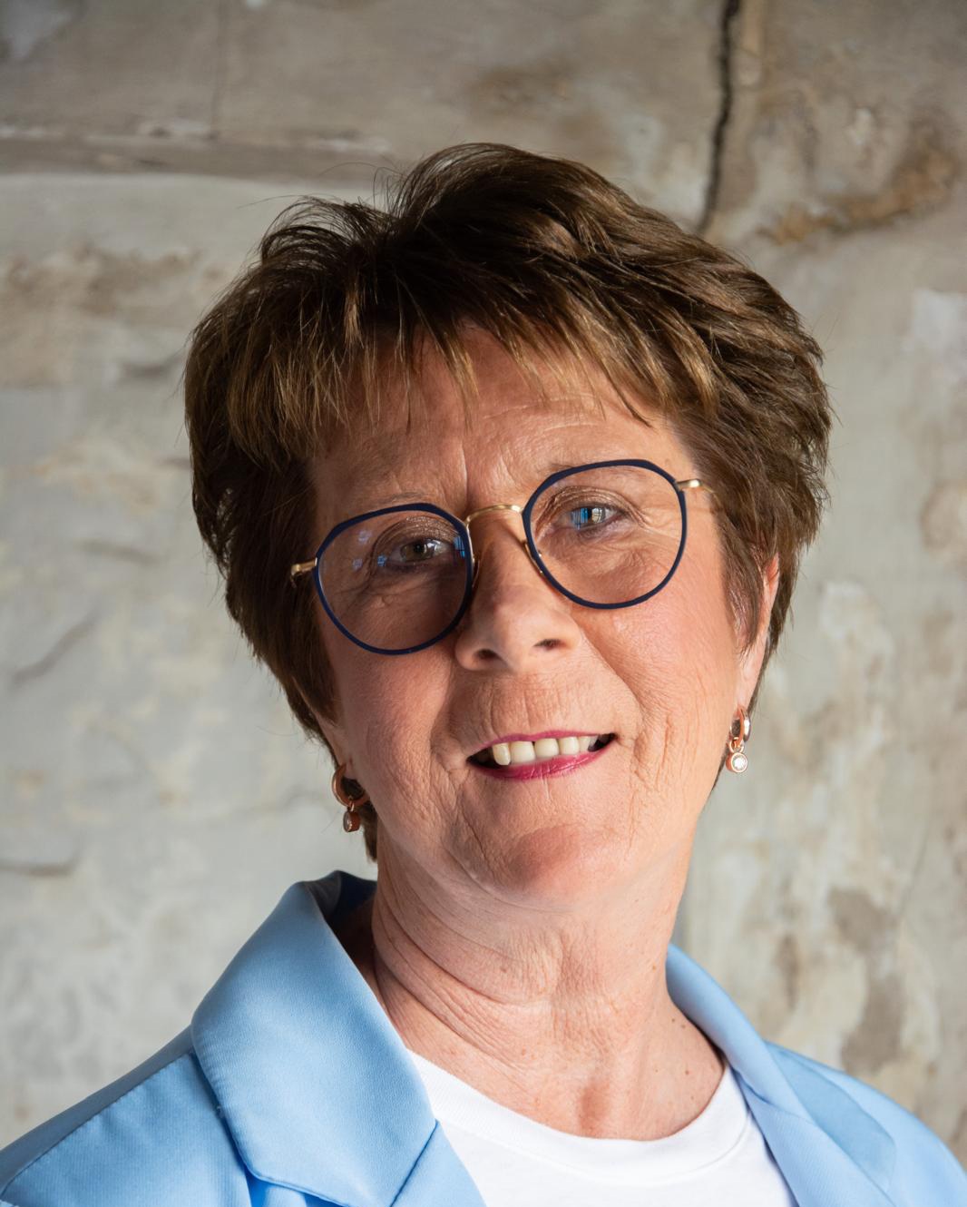 Els van Baal